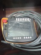 庫(kù)卡KUKA機(jī)械臂KR500示教器維修