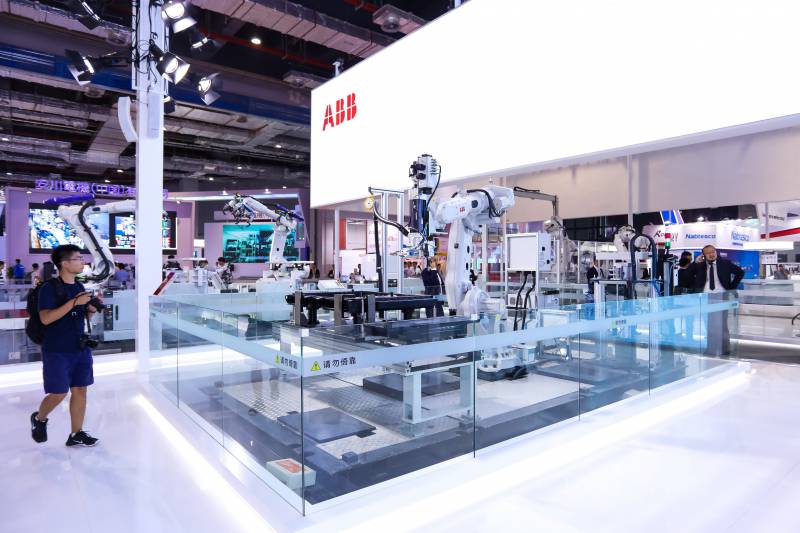 ABBȫ�µ��bSCARA�C(j��)���˴����������