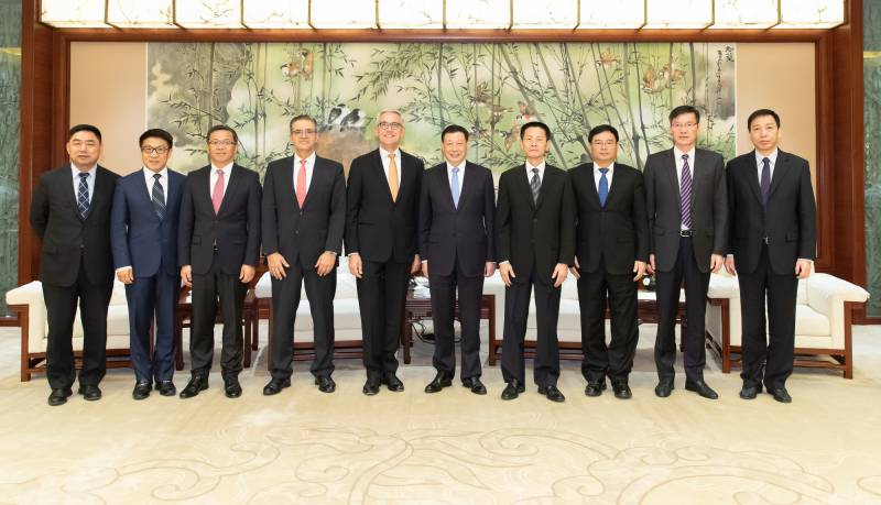 ABB將在滬投資建設其全球最大最先進的機器人超級工廠,鼎力支持上海建設全球卓越制造基地